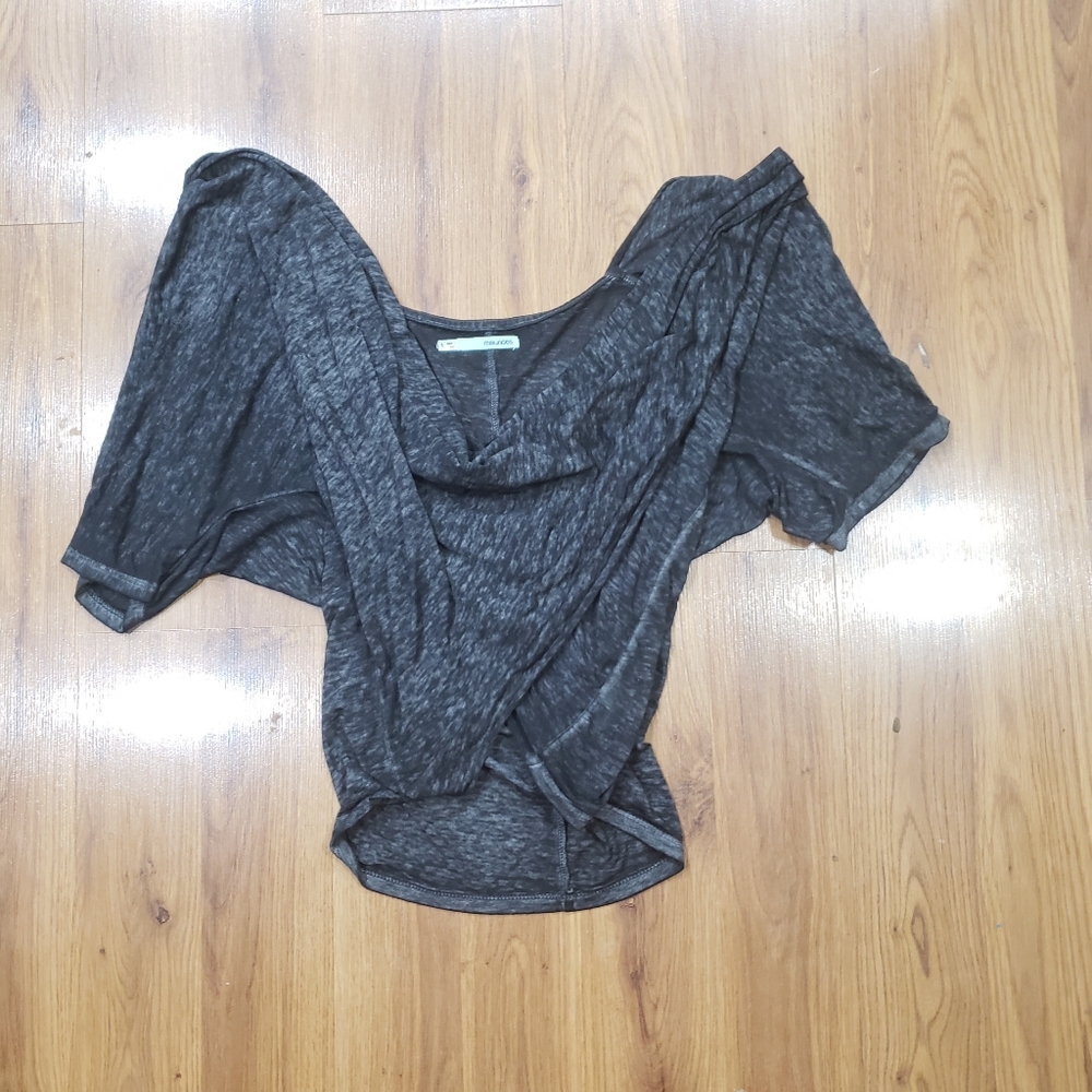 Black & Gray Swoop Neck Top!